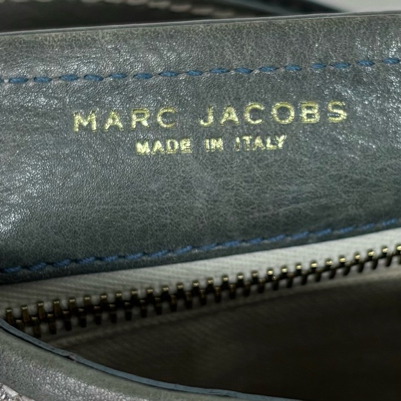 Marc Jacobs Metallic Gold Hobo Bag - Picture 7 of 16